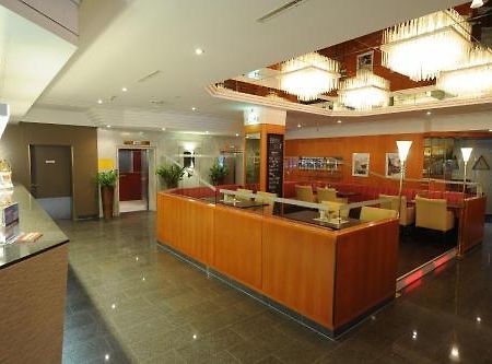Holiday Inn Feldkirch Exterior foto